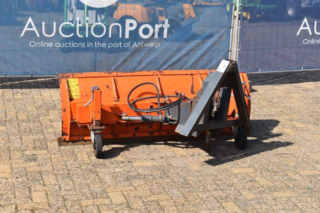 Snow plow Tuchel SK180