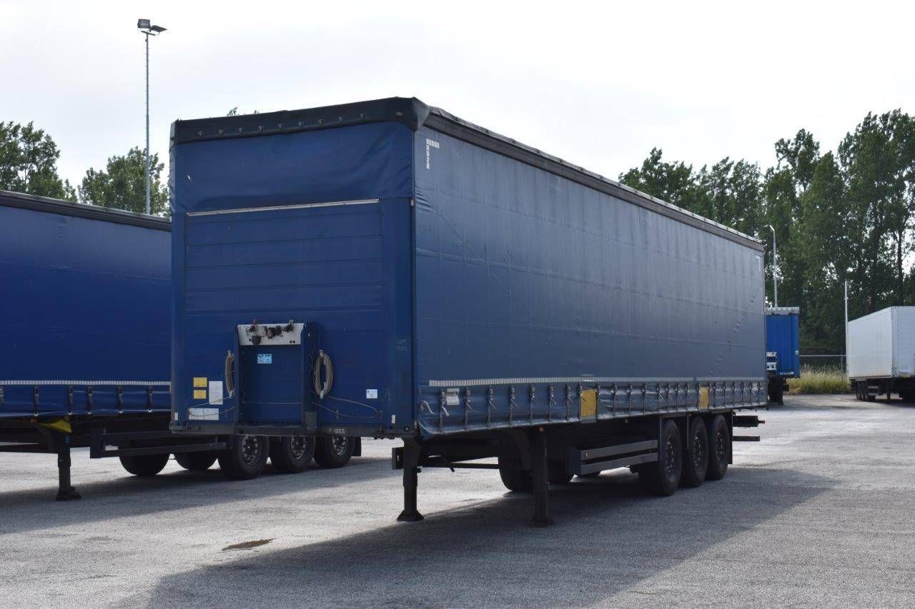 Sliding curtain semi-trailer Schmitz Cargobull SCB S3T 2015 39000kg