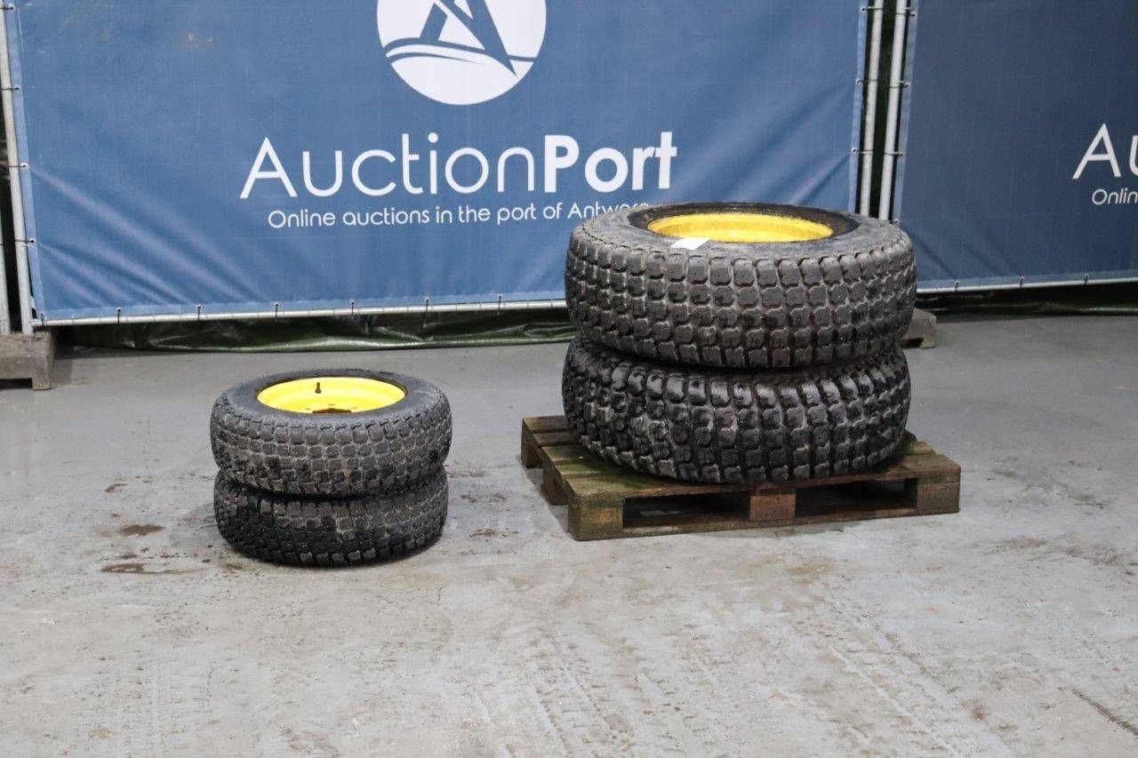 Used Lot of Tires Galaxy for Tractor