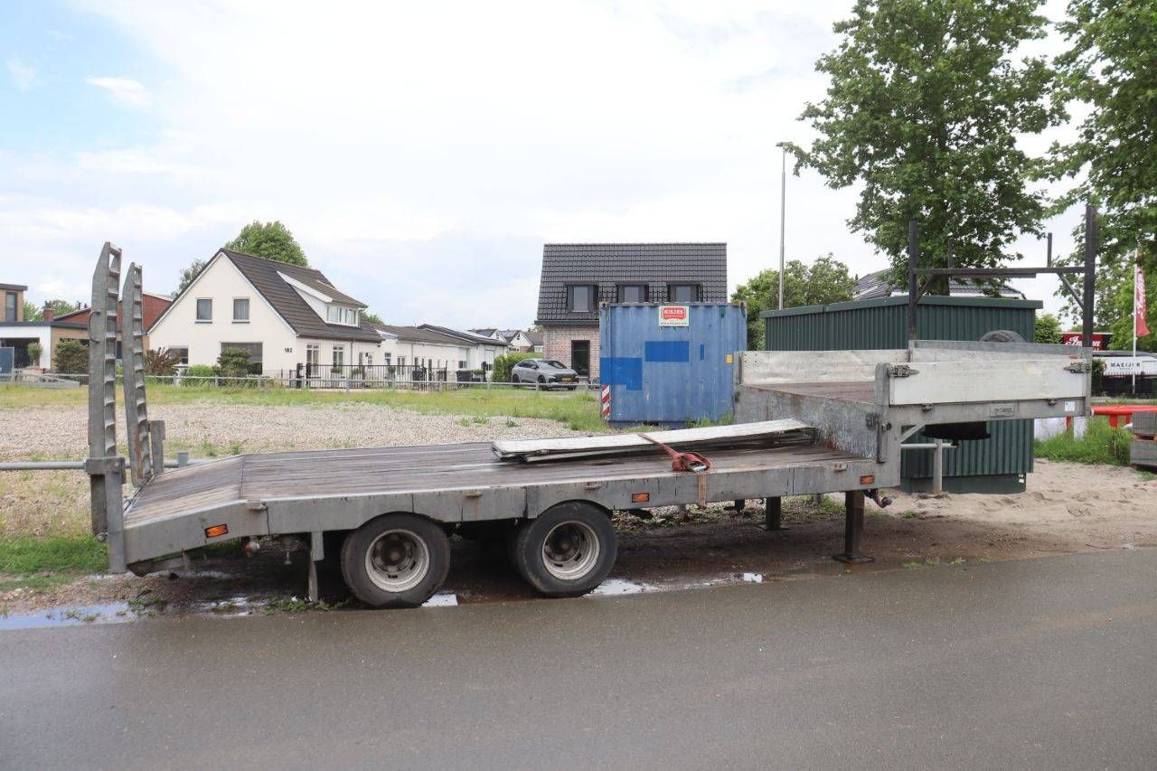 Semi-Low Loader Veldhuizen P31-5A 9000kg 2005