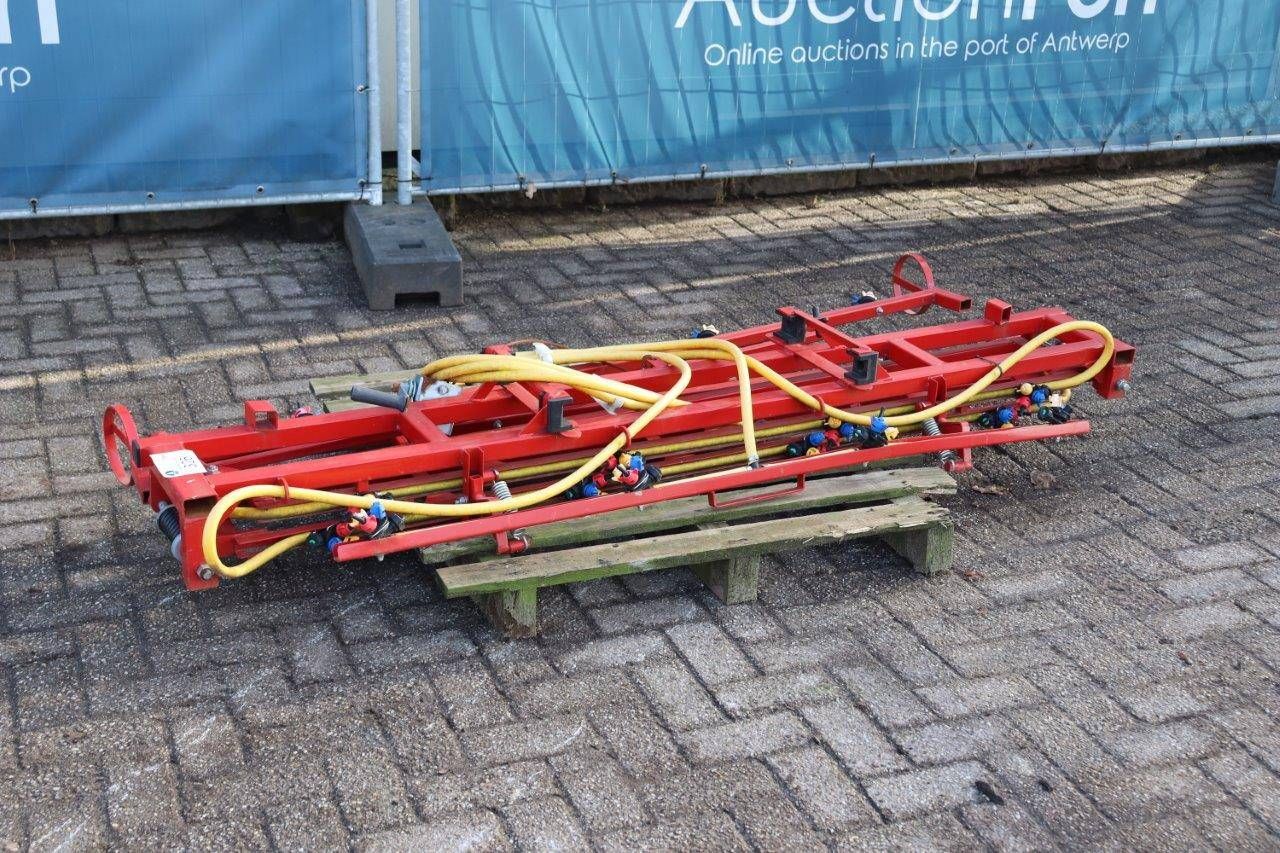 Field sprayer