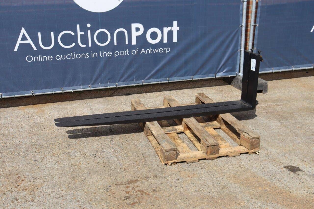 Pallet Forks New