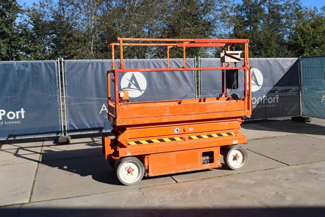 Scissor Lift Skyjack SJ3220 Electric 408kg 8.1m 2011