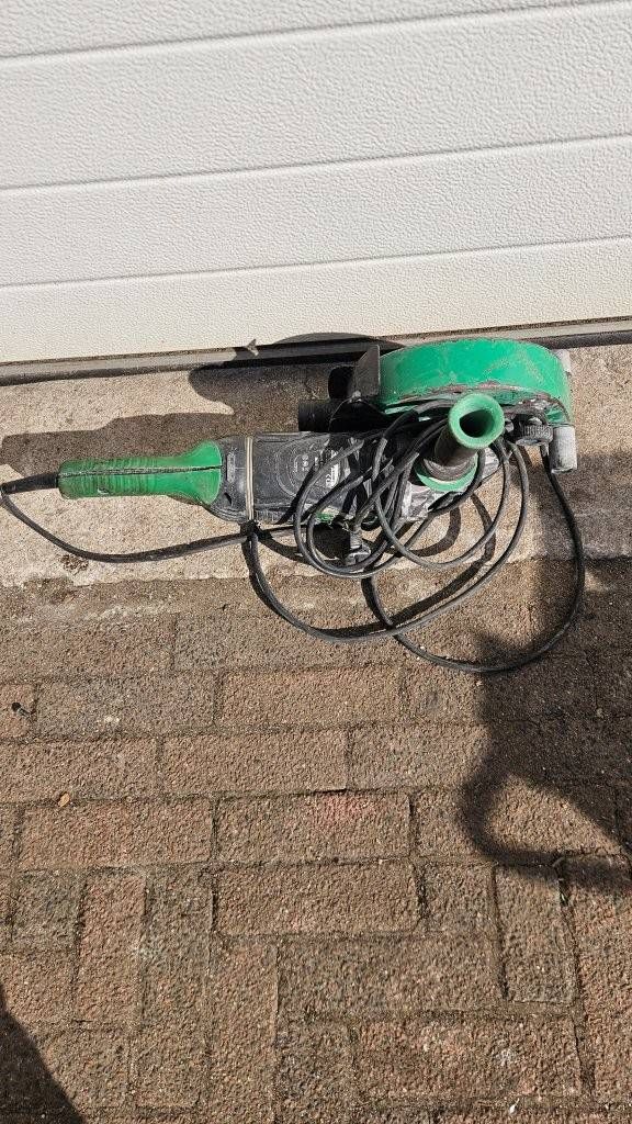 Grinding machine Hitachi G 23UBY 