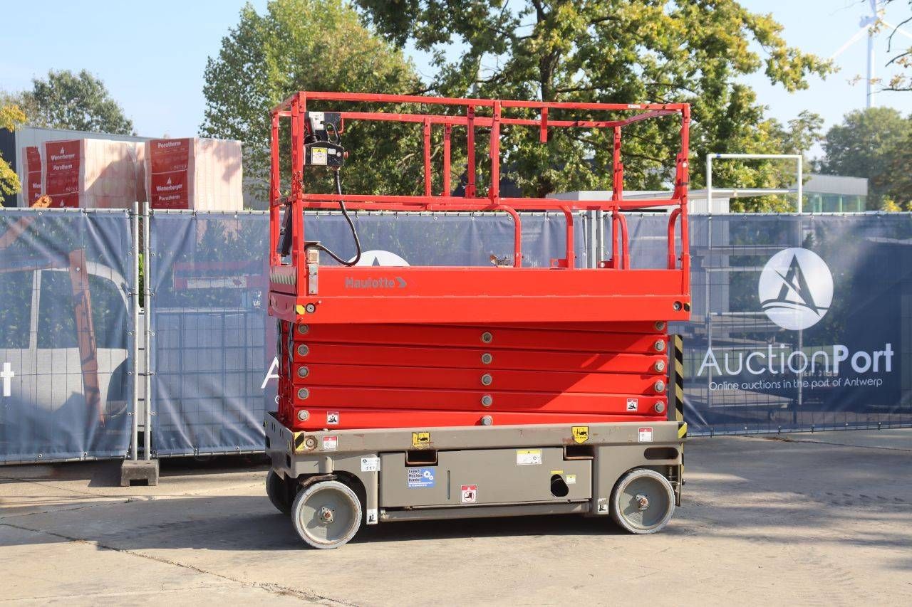 Schaarlift Haulotte Lift-Aux Compact Elektrisch 2014