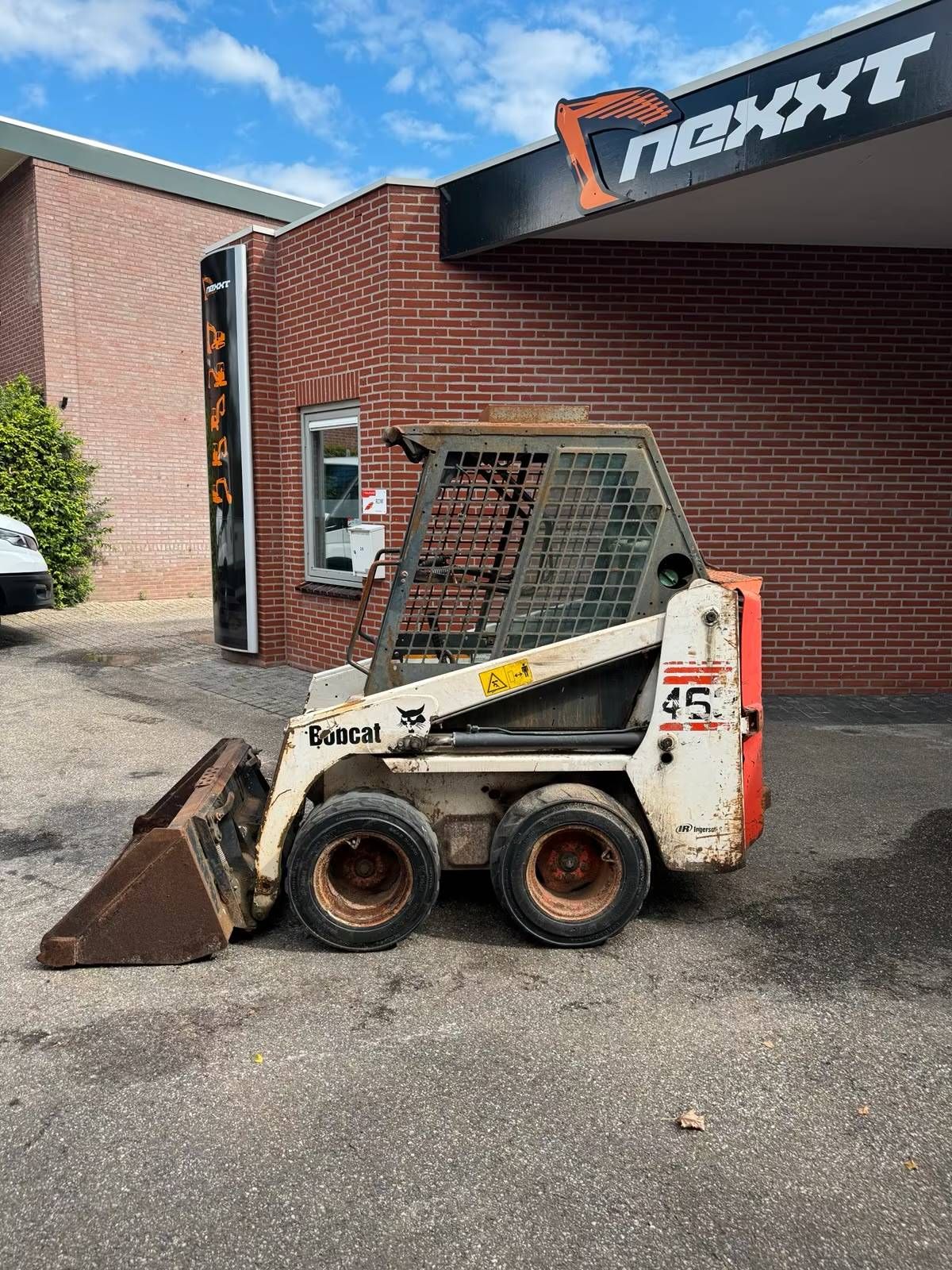 Skid steer loader Bobcat 463 Diesel