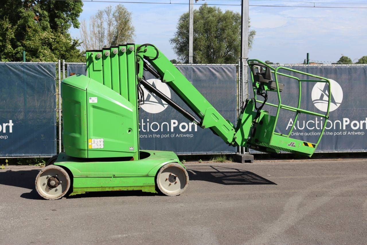 JLG Toucan 12E Plus Electric Mast Lift 12.65m 2013