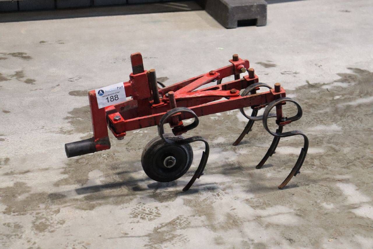 Cultivator Cultivator