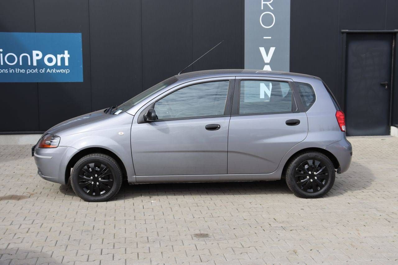 Autovettura Chevrolet Kalos / Aveo Hatchback Benzina 2008