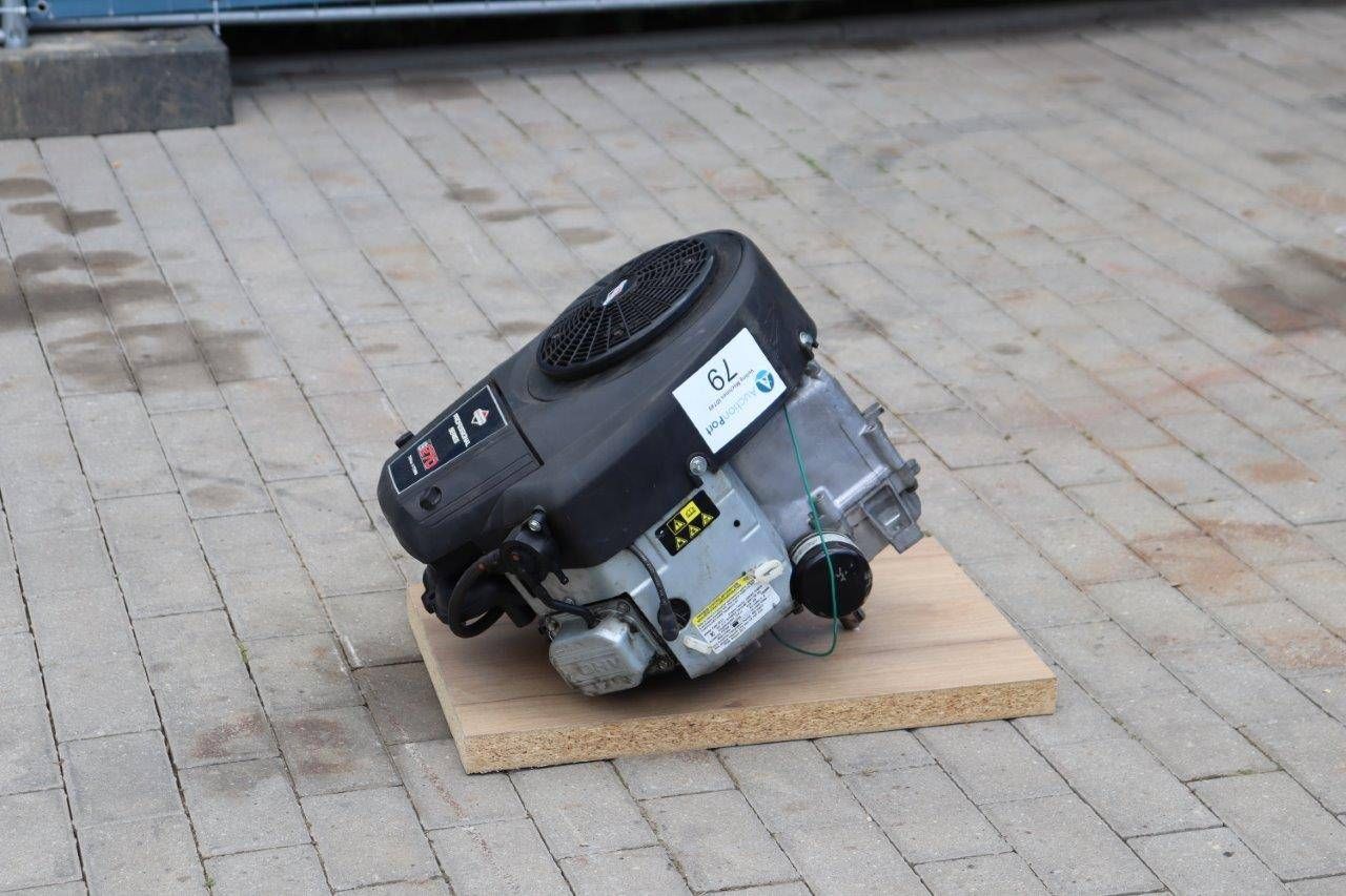 Engine Briggs and Strattion 8270 Petrol 45hp 2017