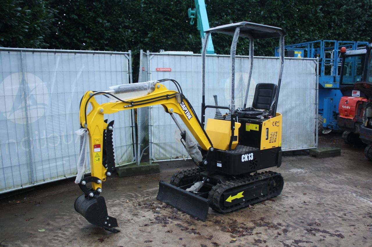 Mini digger Captok CK13 Diesel Demo