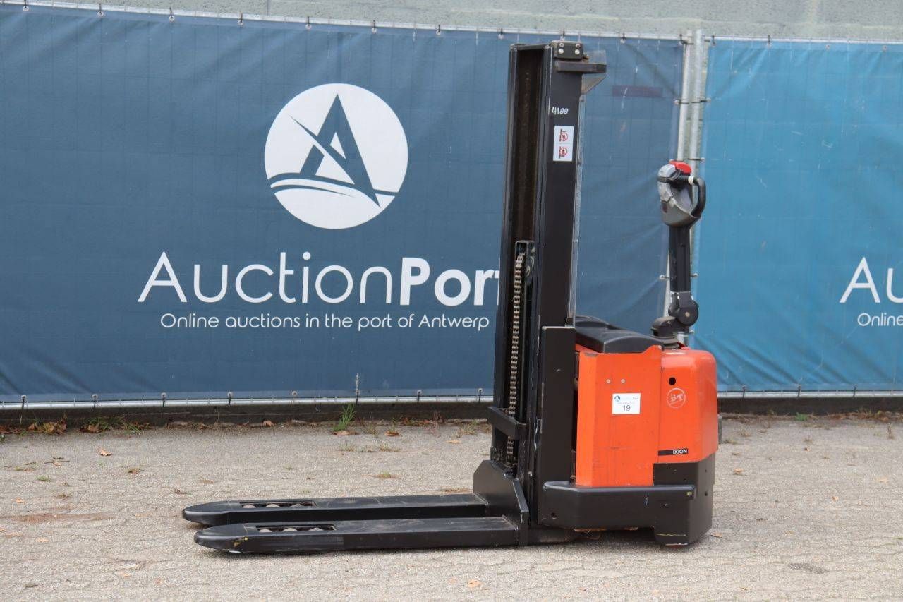 Stacker BT SWE120L Electric 1200kg 2.7m 2006
