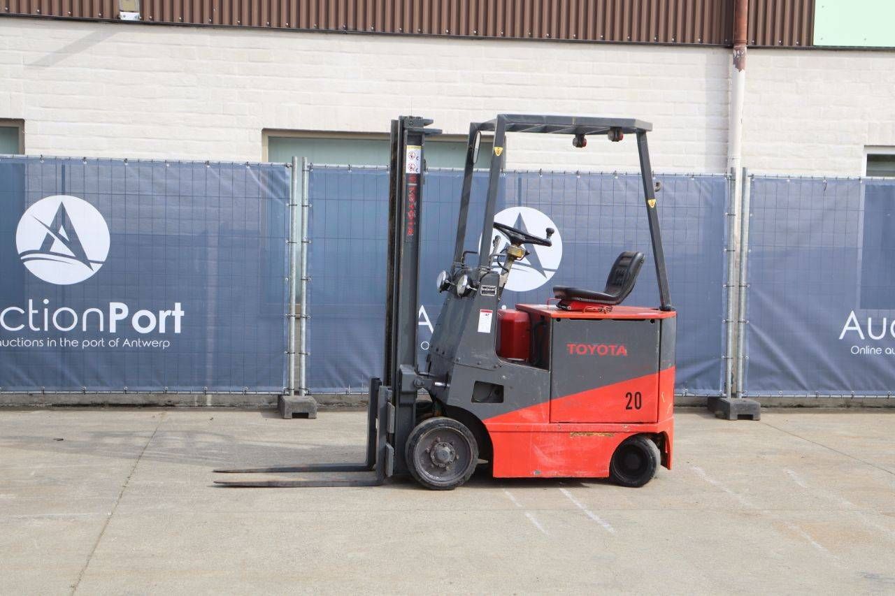 Toyota Forklift 20 Electric 3000kg 4m