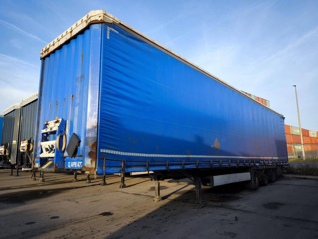 Curtainsider trailer Krone SD 39000kg 