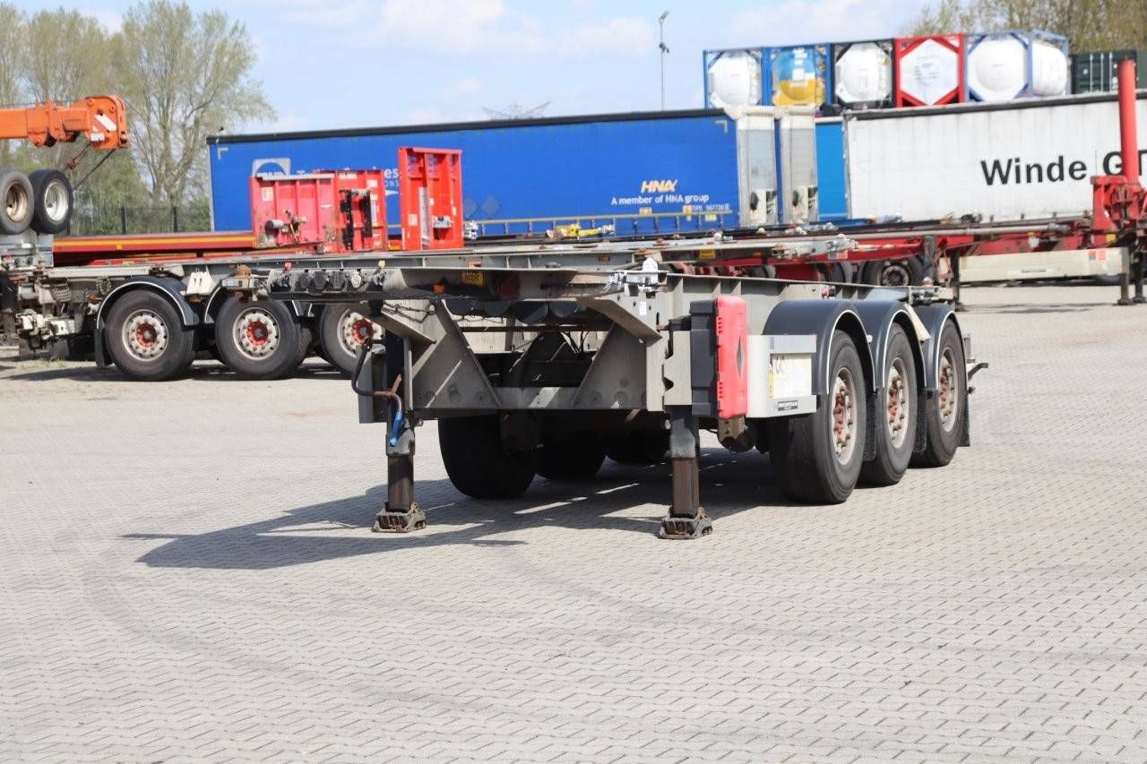 Container chassis Van Hool 3B2013 2010