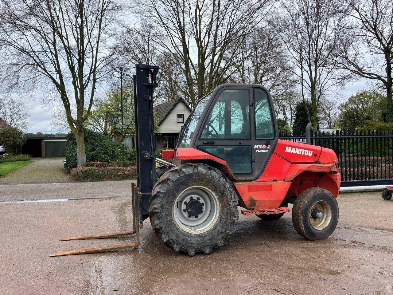 Rough terrain Forklift Manitou M30-2 Diesel 3000kg 3.7m 2012