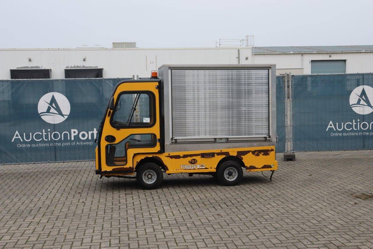 Bradshaw FB2 electric car with loading space