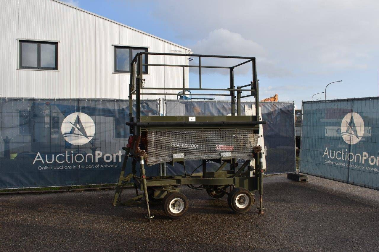 Scissor lift UK Lift 00280153MAP Manual 2.9m