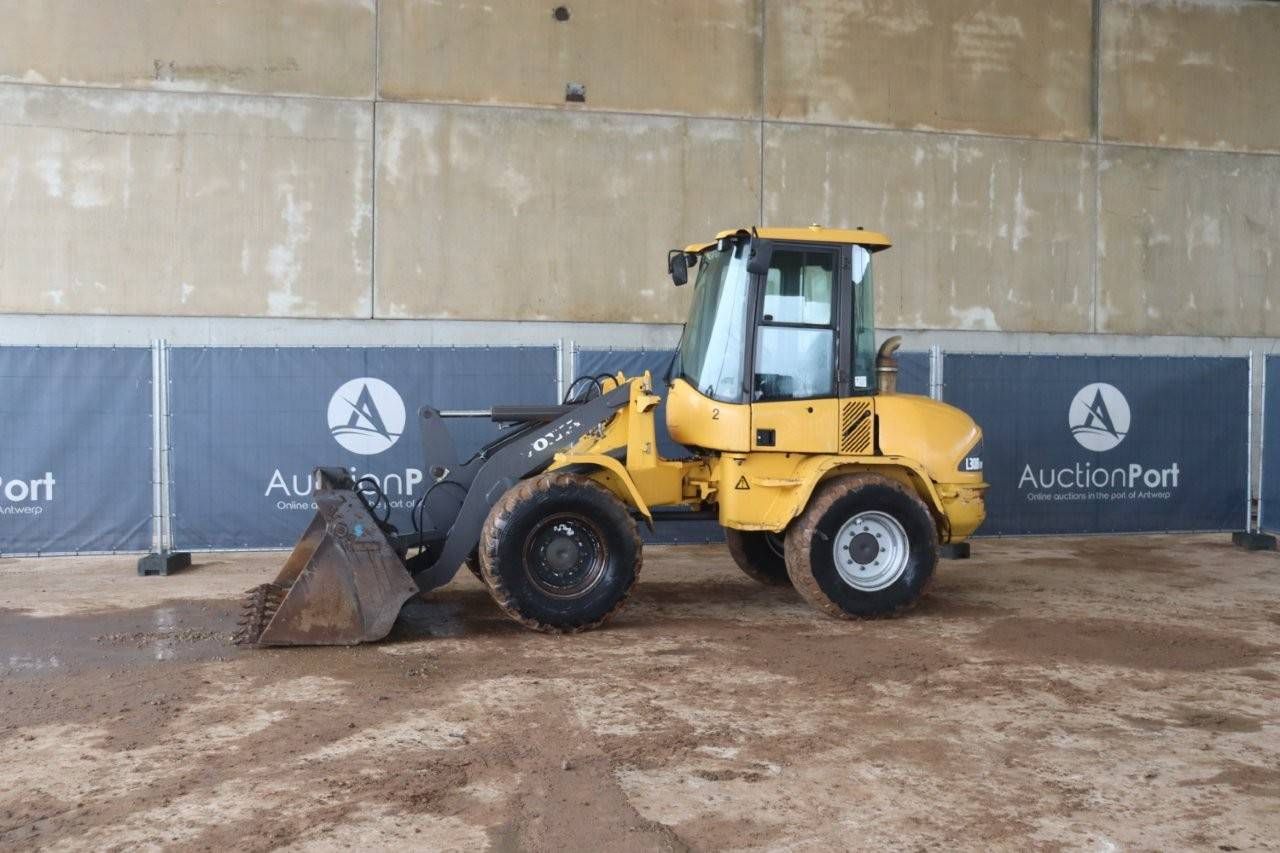 Wheel loader Volvo L30B-Z/X Diesel 2009