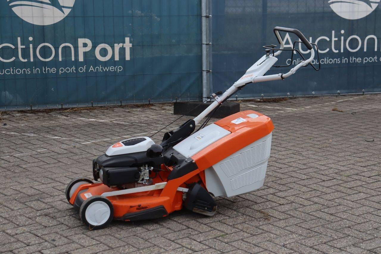 Cortador de grama a gasolina Stihl RM 665 RS