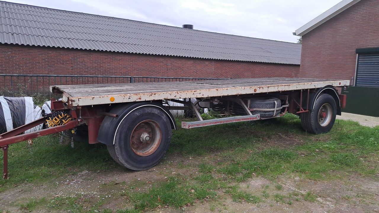 Flatbed trailer 