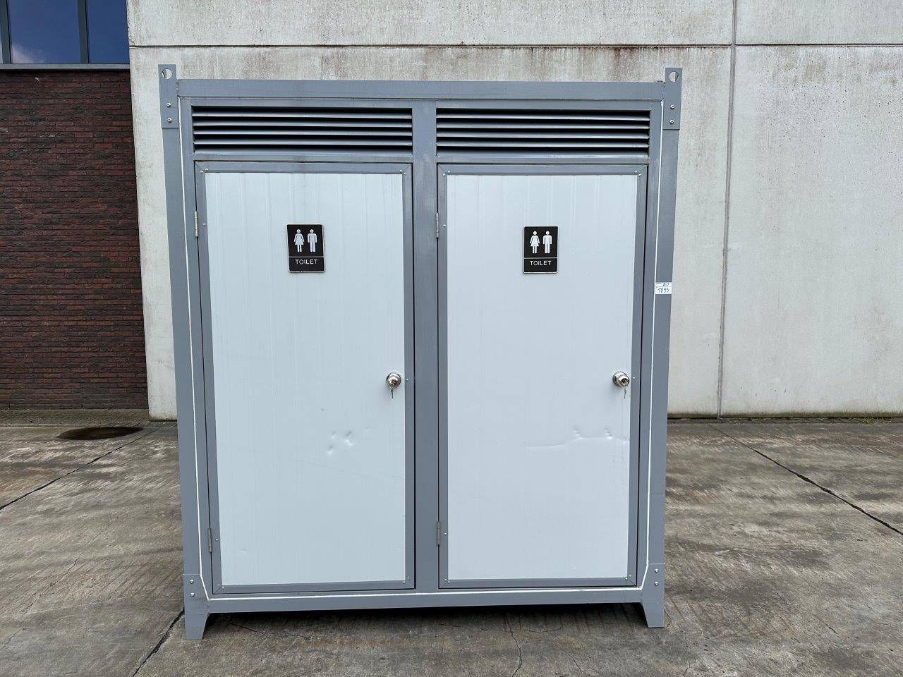 Double WC Cabin New