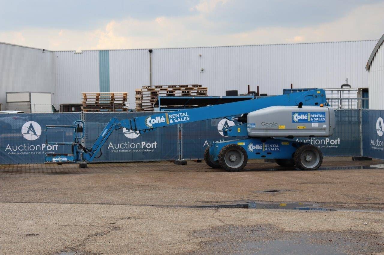 Telescopic boom lift Genie S65 Diesel 227kg 21.81m 2013
