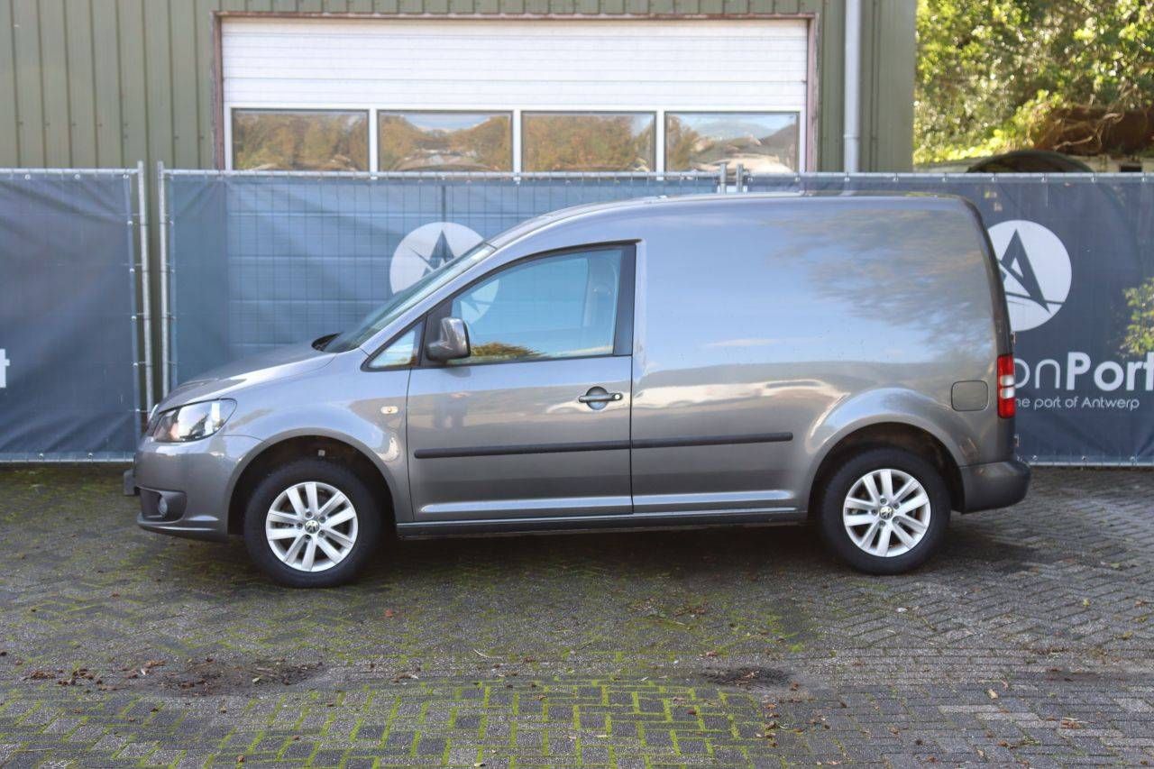 Volkswagen Caddy Diesel 75hp Van 2015