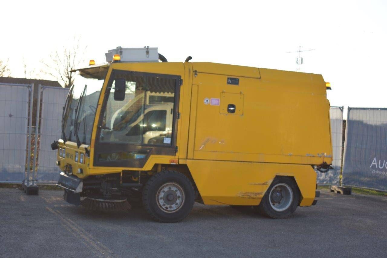Sweeper HMF 416 Diesel 