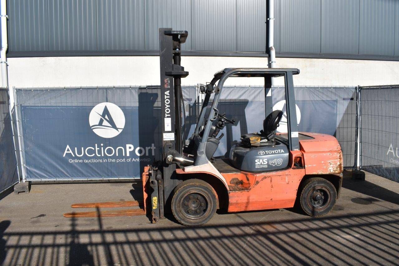 Forklift Toyota 02-7FD35 Diesel 4000kg