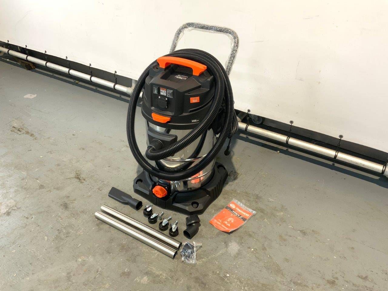 Industrial Vacuum Cleaner Daewoo DAVC2400-60L New