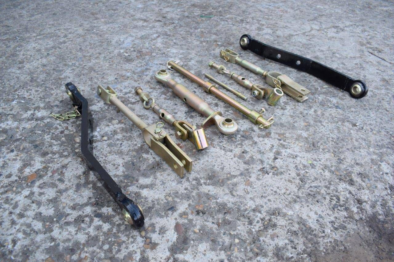 Kubota Lifting set, third well and towing bracket with towing ball New