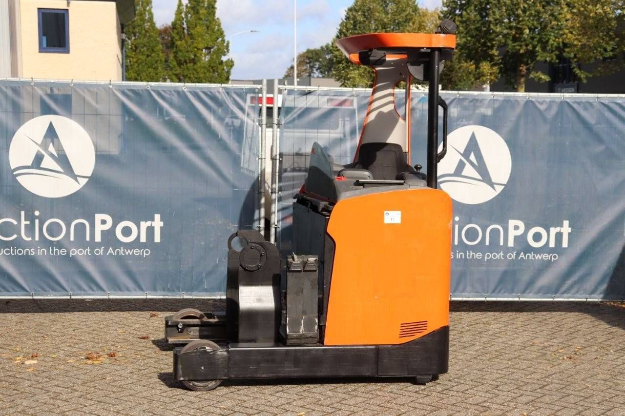 Toyota Electric Reach Truck