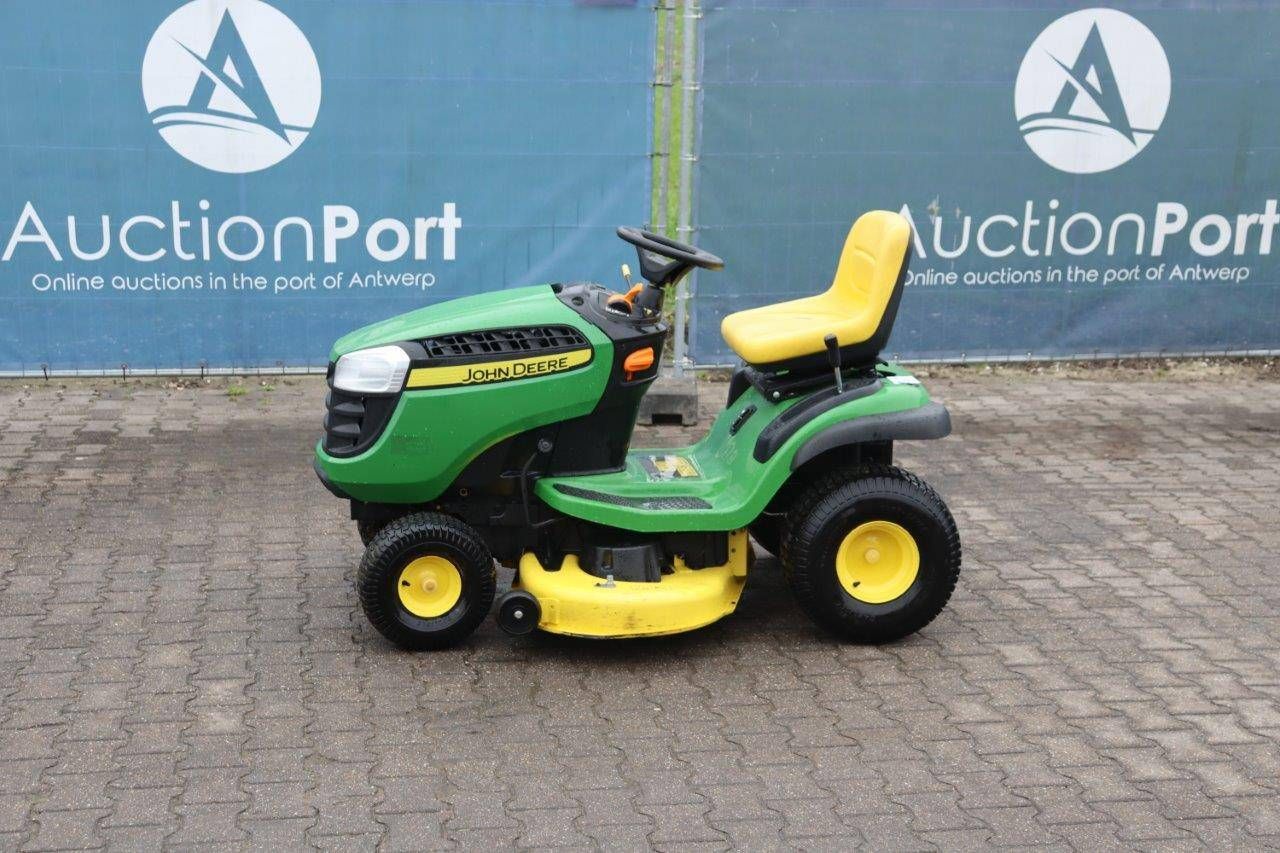 Riding mower John Deere X125 Petrol 18.5hp 
