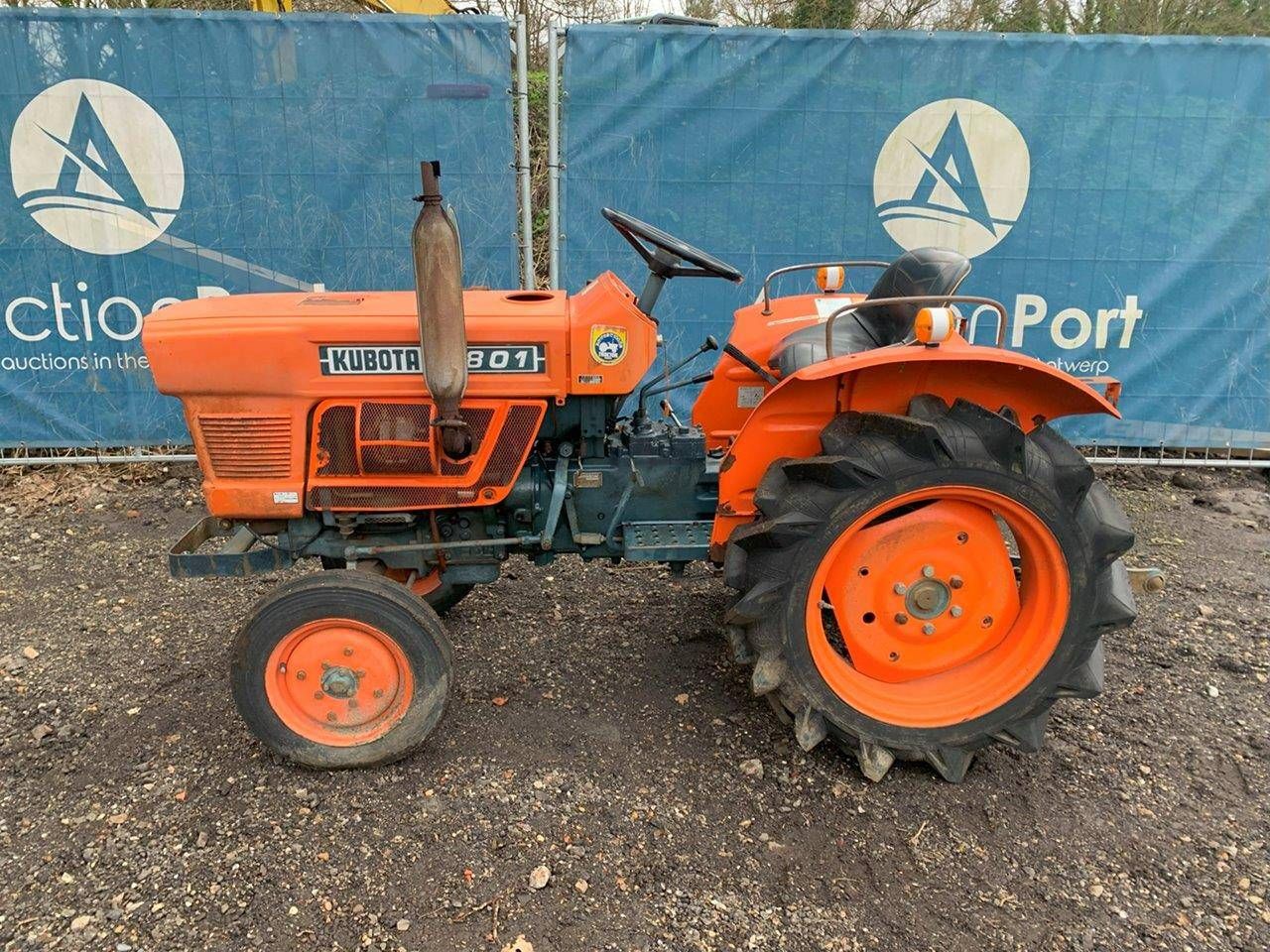Mini tractor Kubota L1801 Diesel 17.8hp