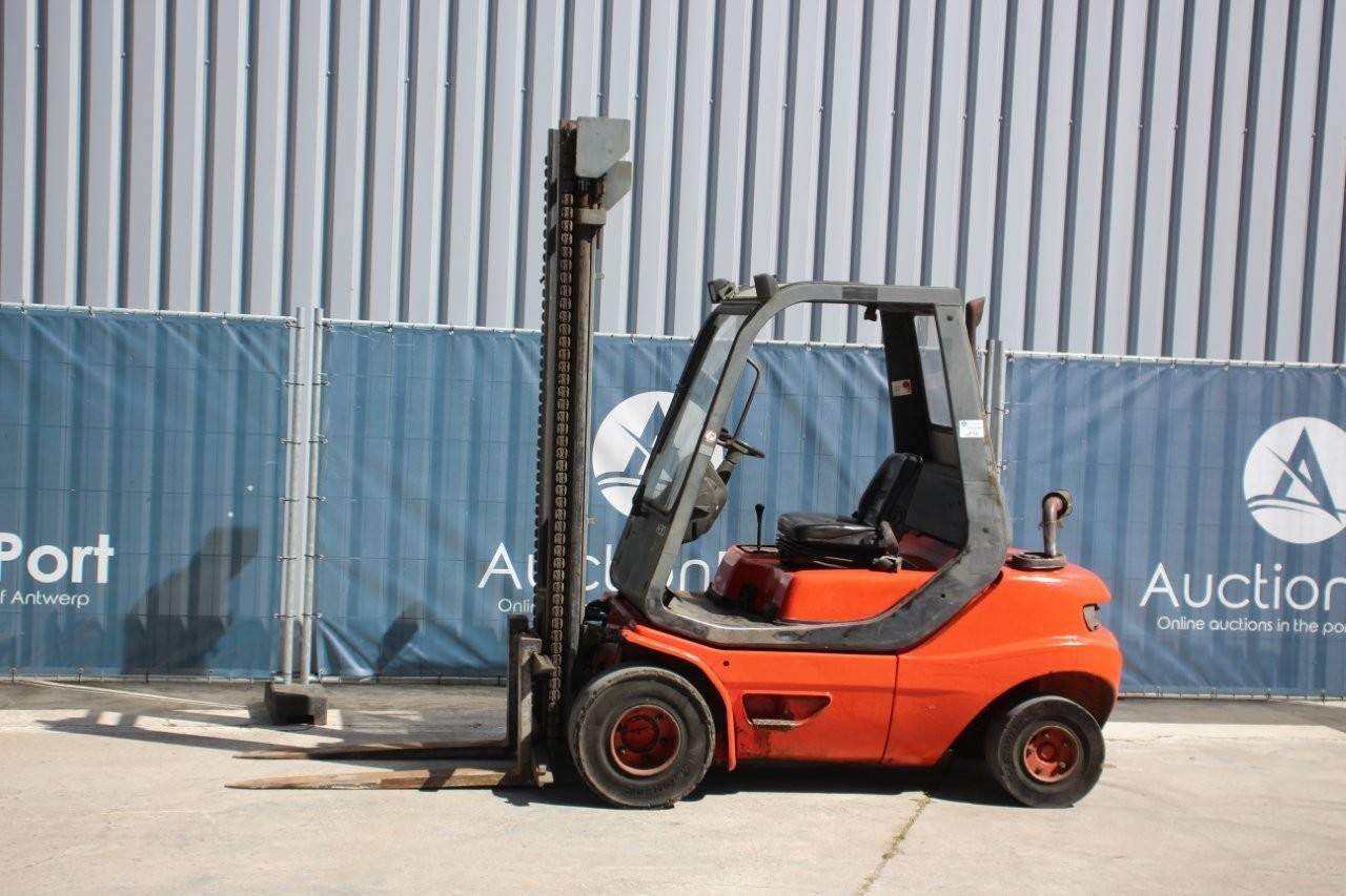 Forklift Linde H30D-02 Diesel 3000kg 4.4m 1996