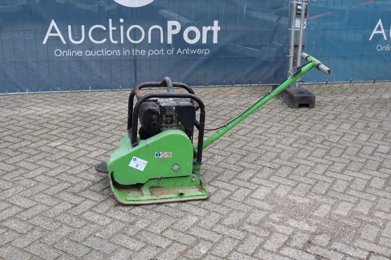 Vibratory plate Hatz 1B20-6 Diesel