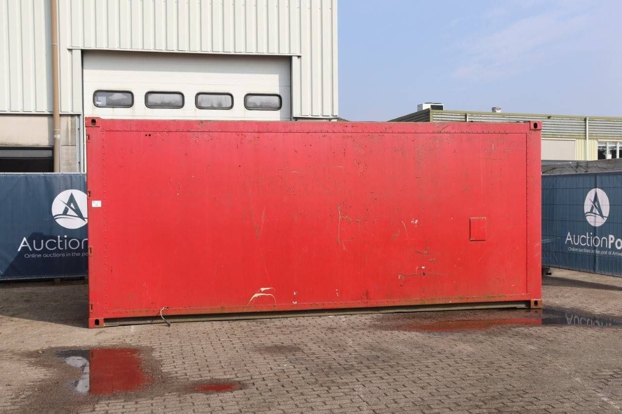 Container