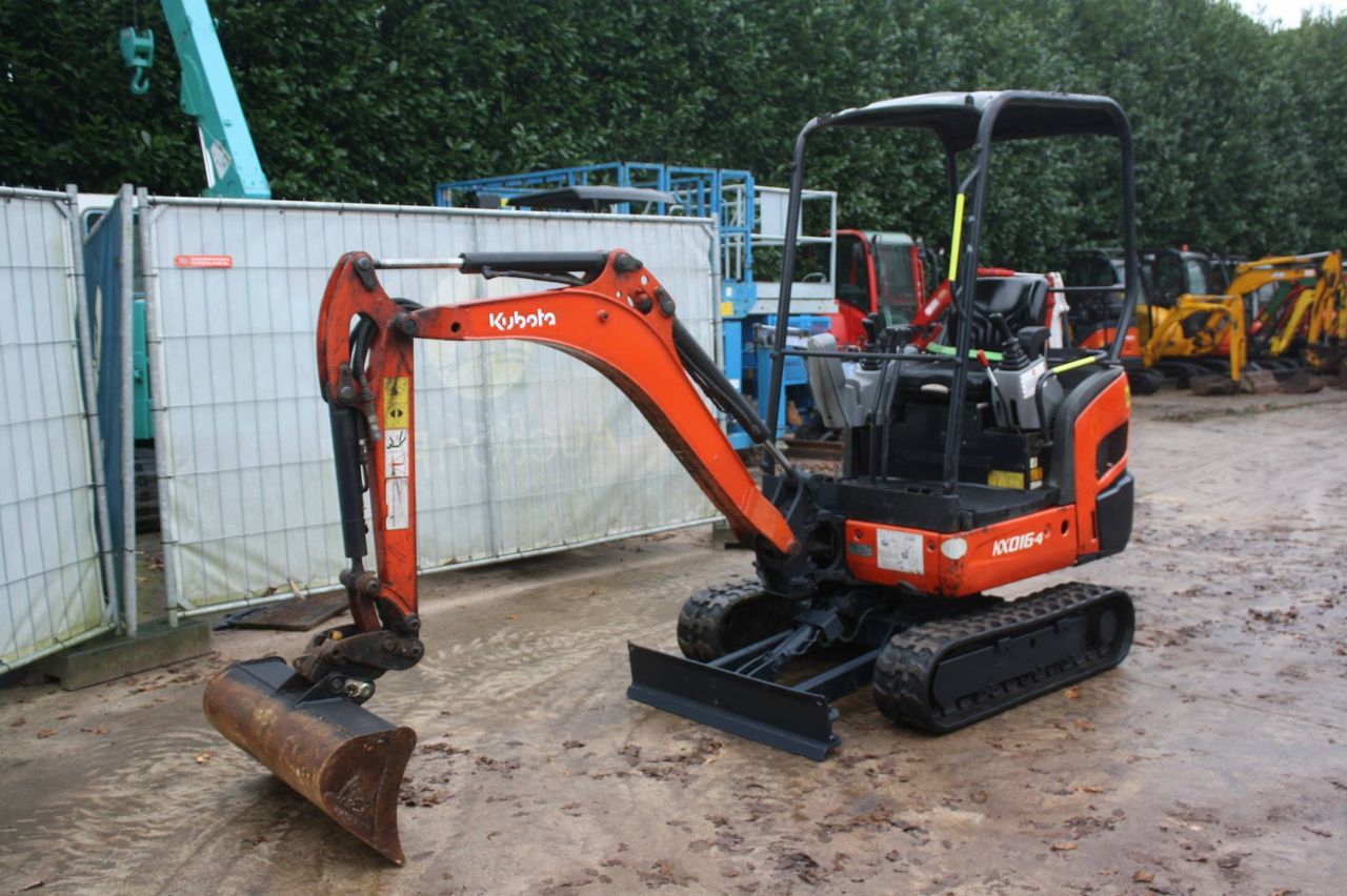 Mini digger Kubota KX016-4 Diesel 2015