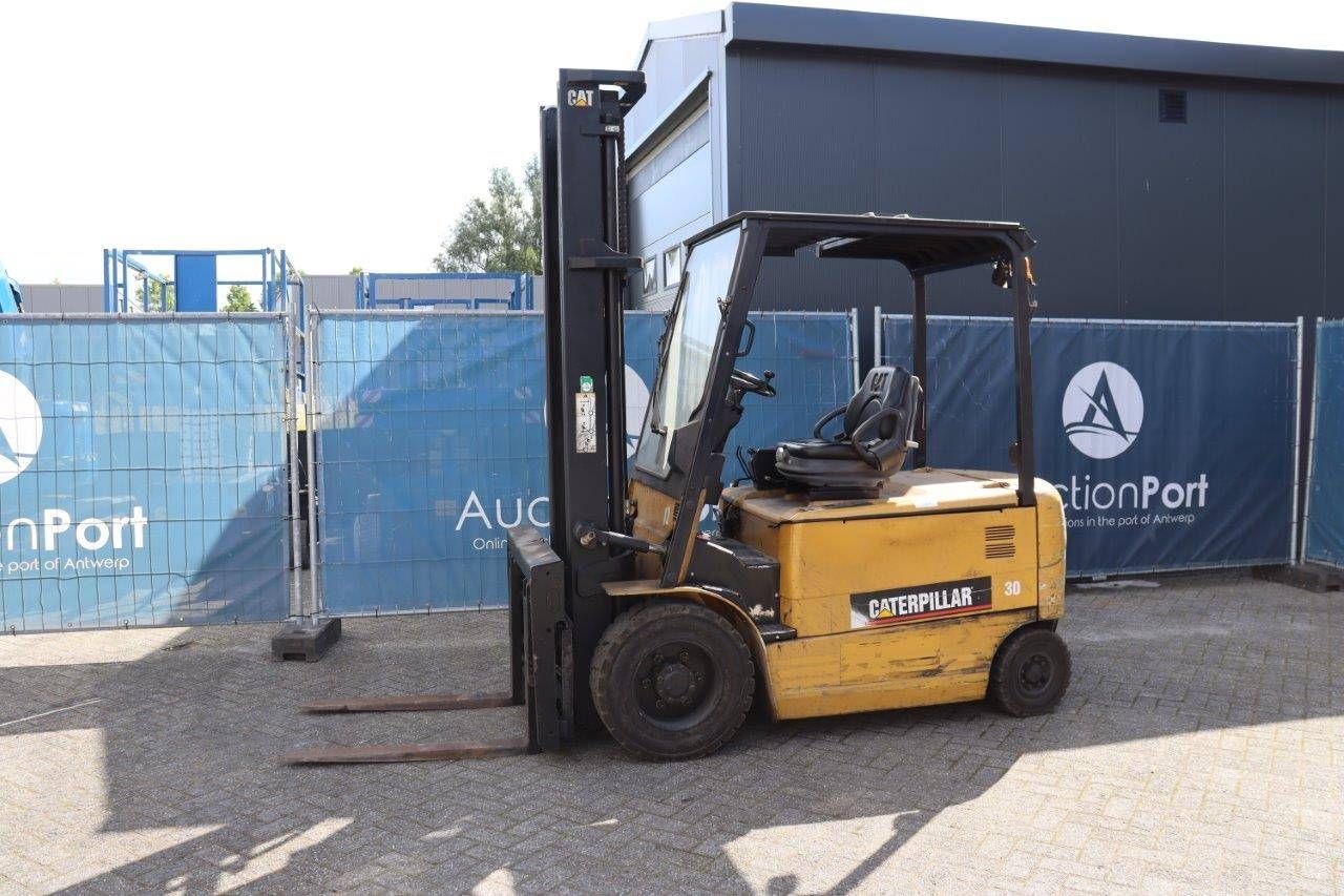 Forklift Caterpillar EP30K Electric 3000kg