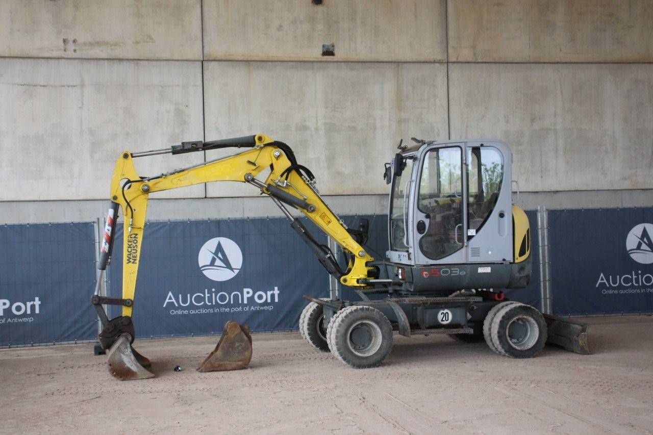 Wheel excavator Wacker Neuson 6503-2 Diesel 2012