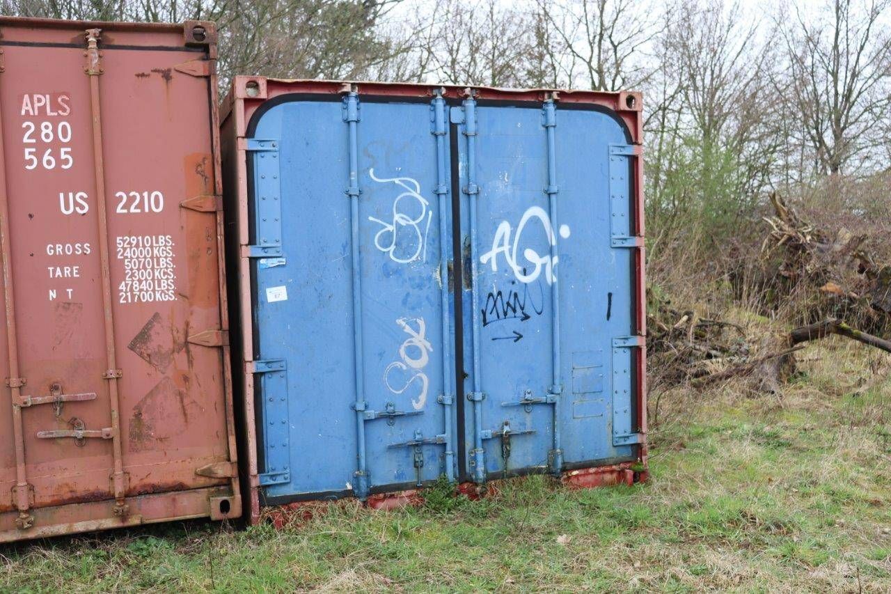 Container