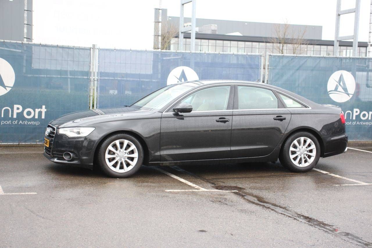 Passenger car Audi A6 Petrol 204 hp 2012