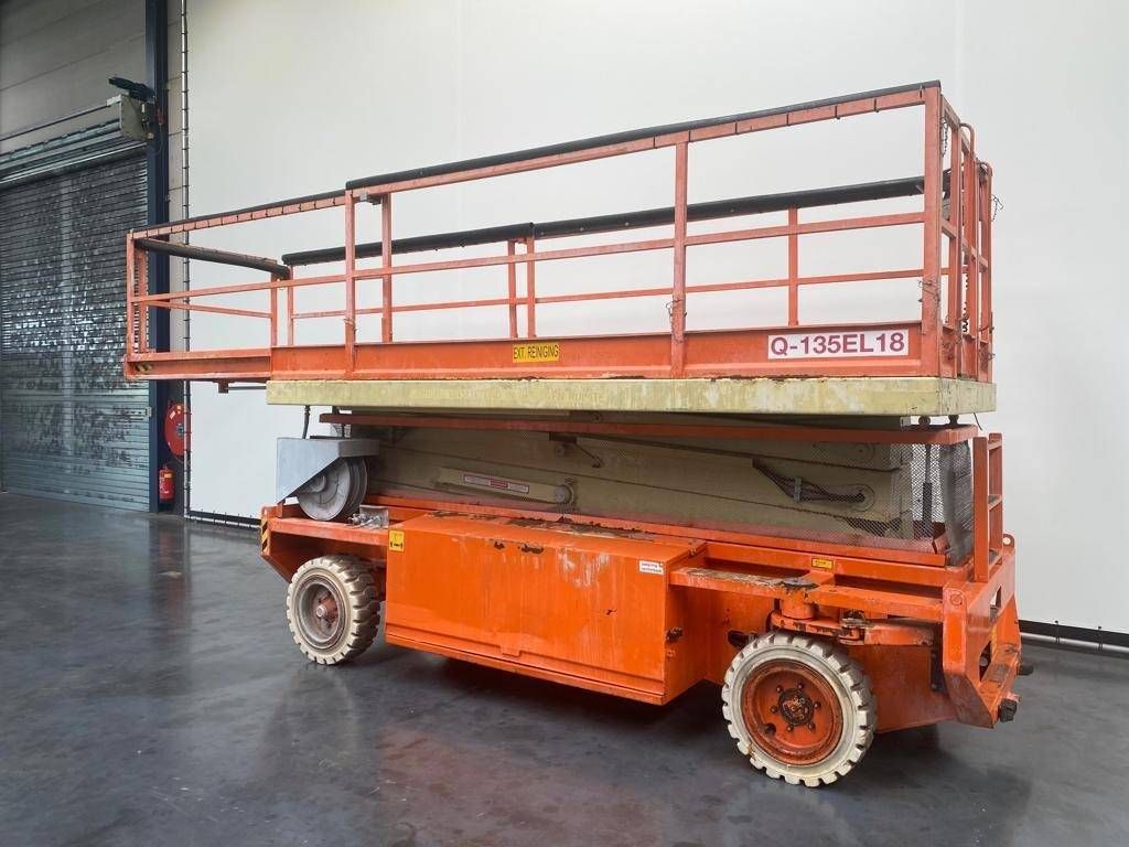 Nacelle ciseaux Holland Lift Q-135EL18 Électrique 15,5m
