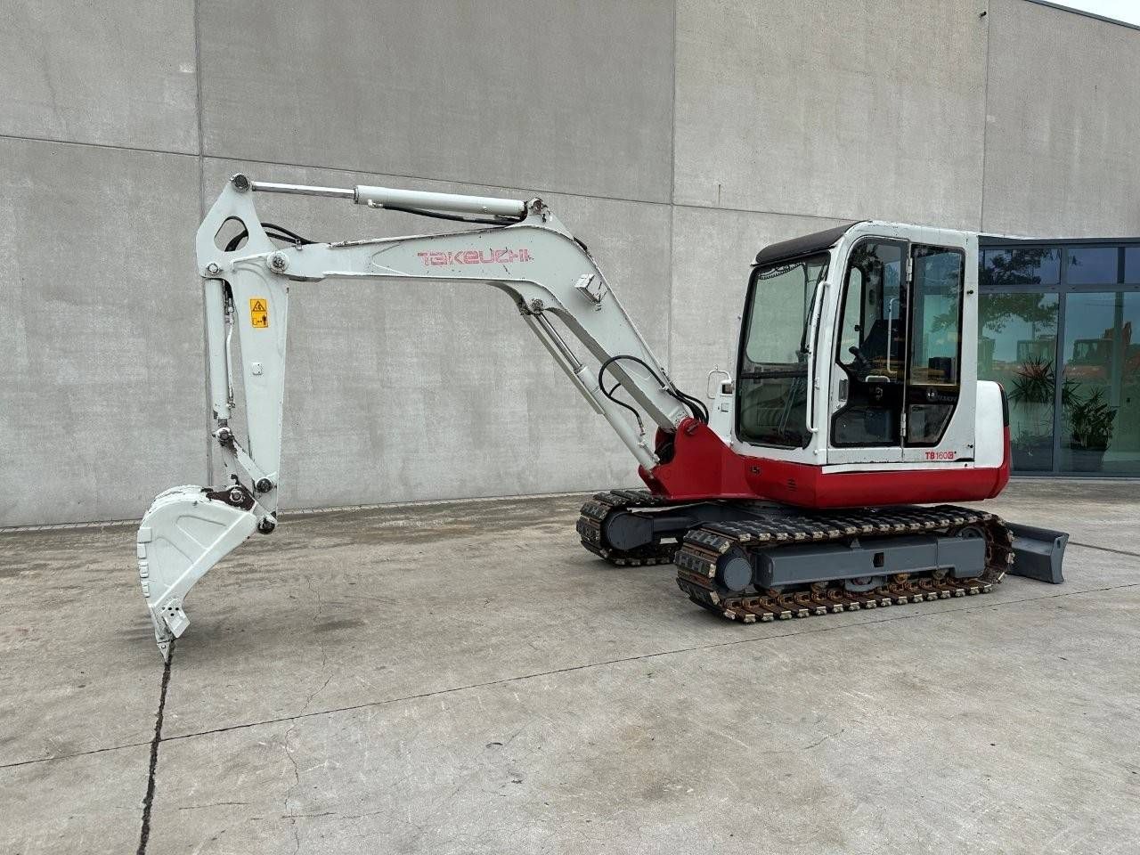 Crawler excavator Takeuchi TB160C Diesel 37.2kW 