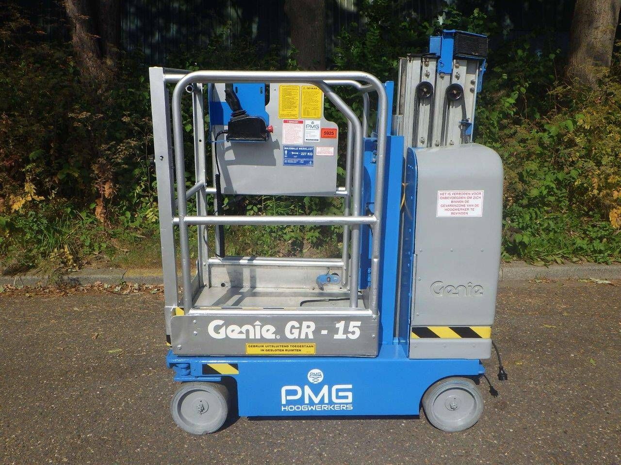 Mast lift Genie GR-15 Electric 6.50m 2007 