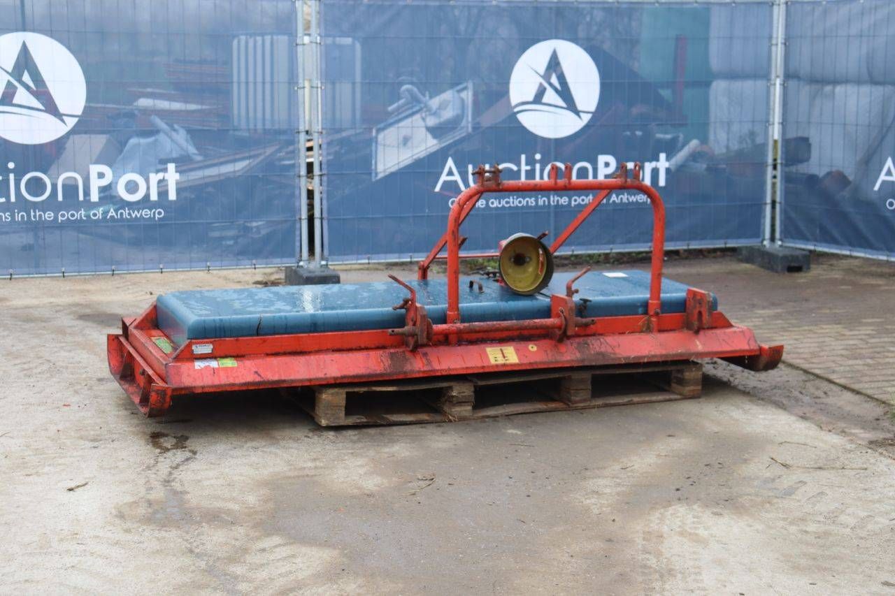 Meadow blotter Agric DB 275 (Margin)