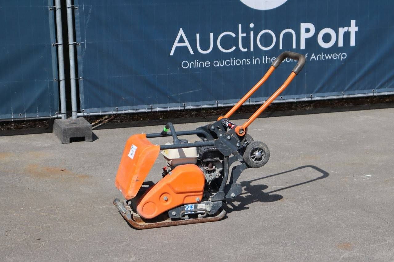 Vibrating plate Belle FC3612E Petrol 2016
