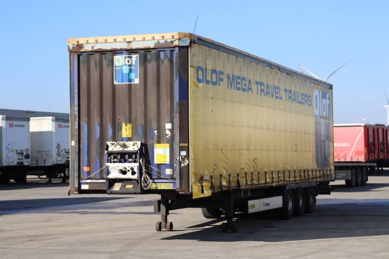 Mega sliding tarpaulin trailer Krone SD 2015