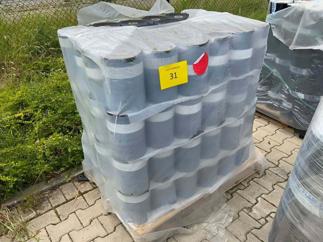 Pallet Roofing New